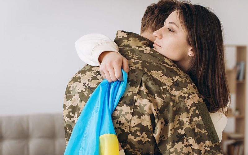 zvilnennia-z-viiskovoi-sluzhby-za-simeinymy-obstavynamy