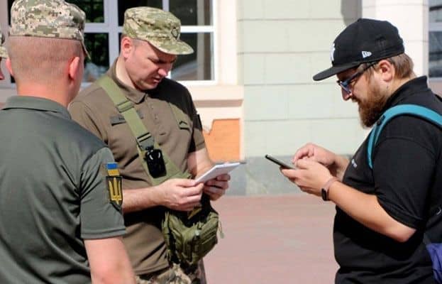 Навіщо адвокат в ТЦК під час мобілізації?