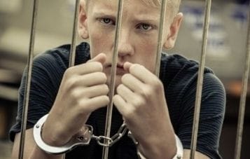 З якого віку настає кримінальна відповідальність